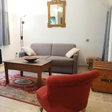 Maison De Village Hébergement de vacances Vias